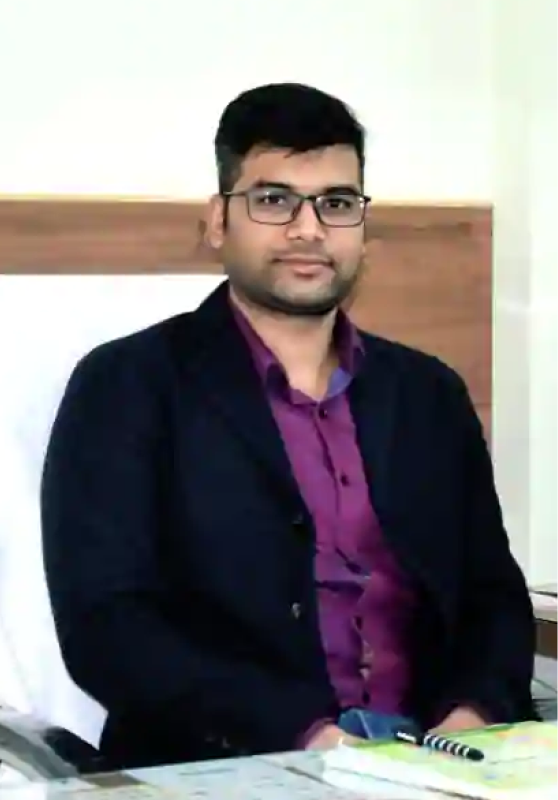 Dr. Ravi Malhotra, Orthopedic Surgeon